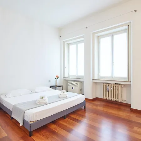 Porta Nuova Lusso 8 Minuti Dal Duomo Apartment Milan Exterior photo
