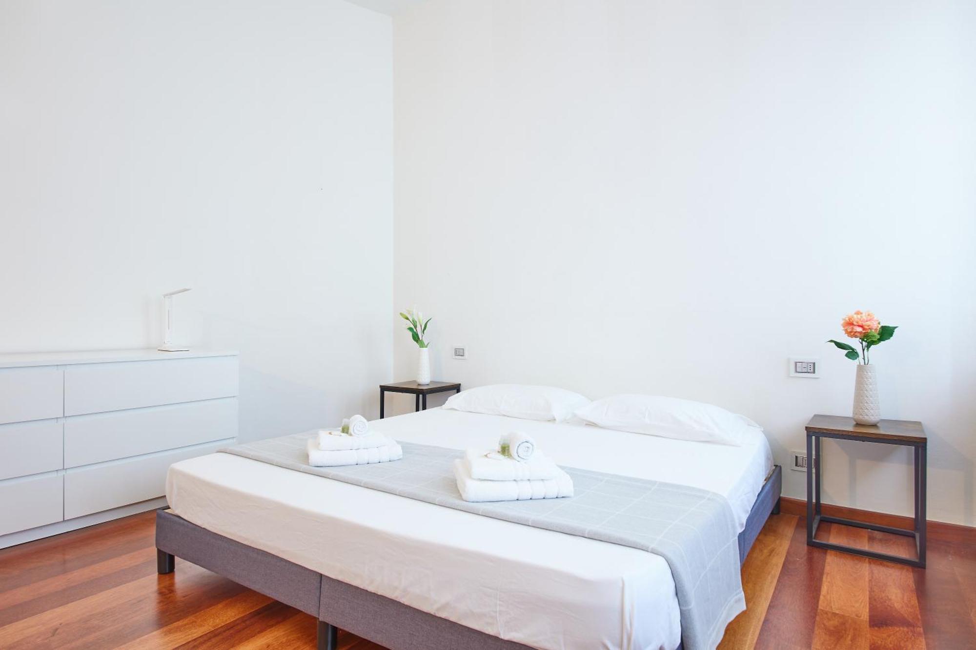 Porta Nuova Lusso 8 Minuti Dal Duomo Apartamento