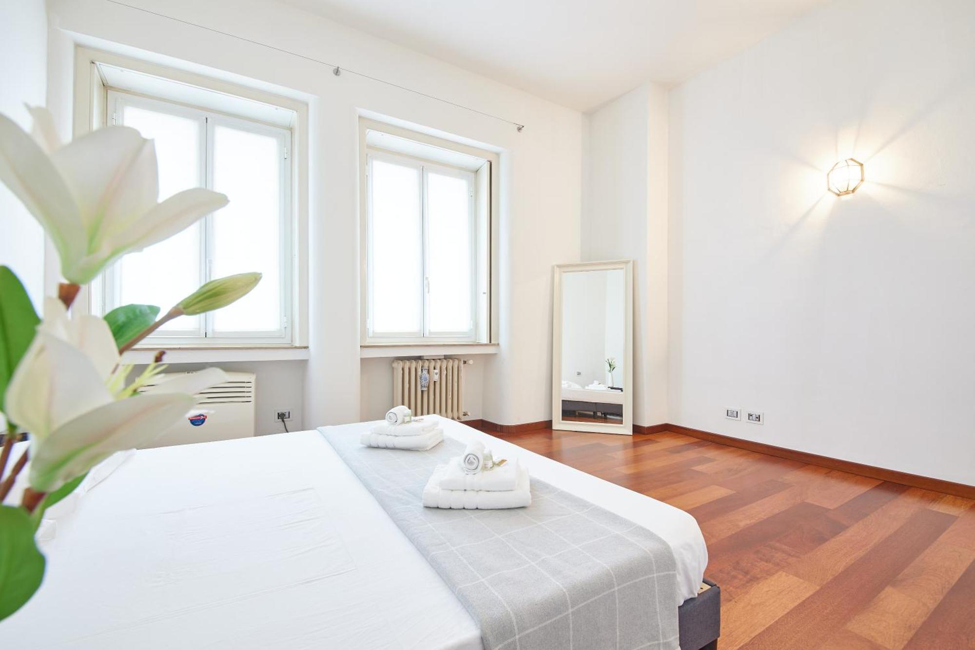 Apartamento Porta Nuova Lusso 8 Minuti Dal Duomo Milán